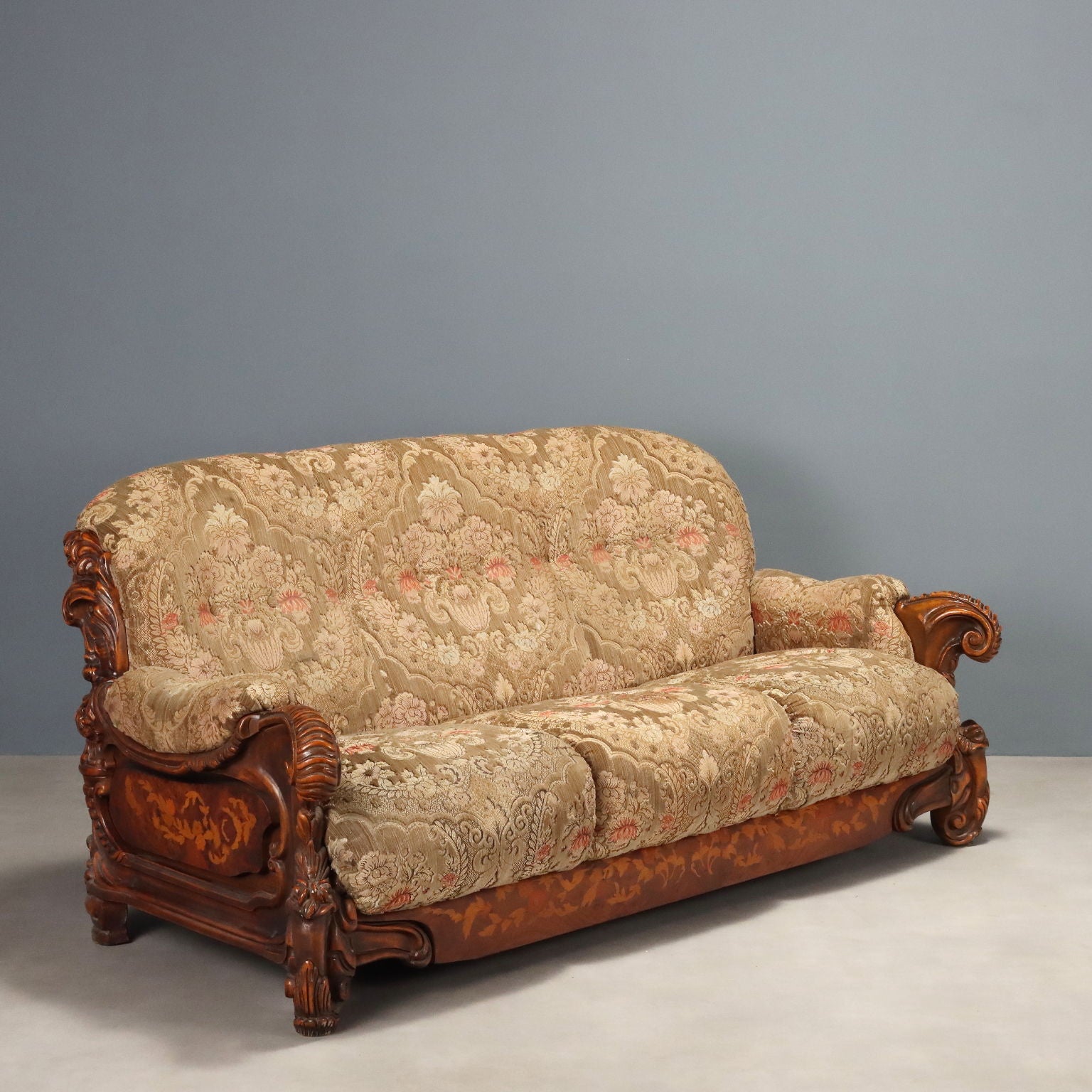  | Antiques  Seating