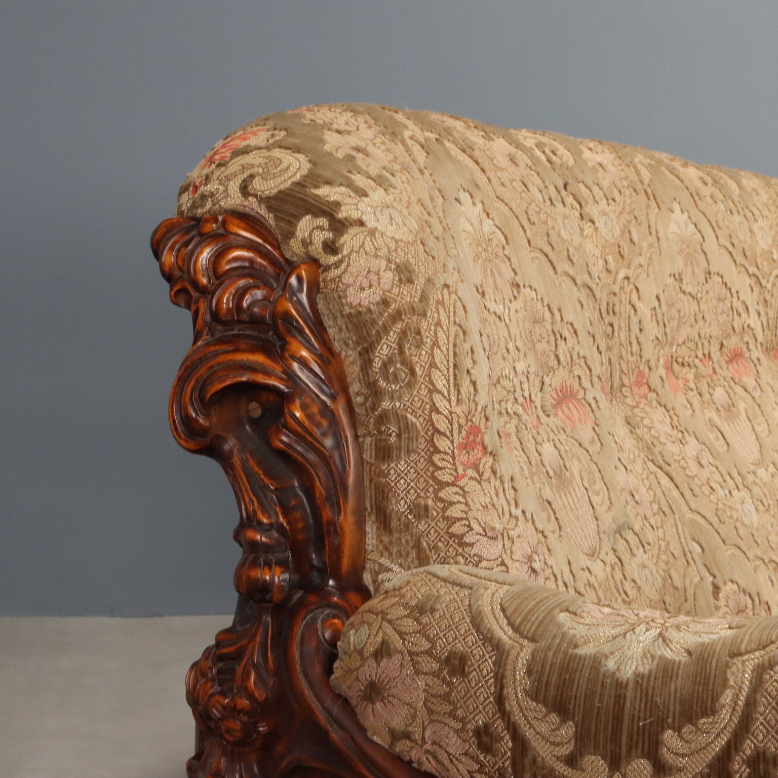  | Antiques  Seating
