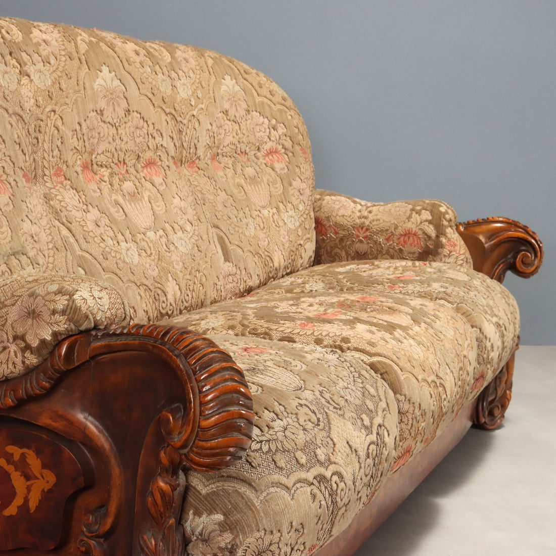  | Antiques  Seating