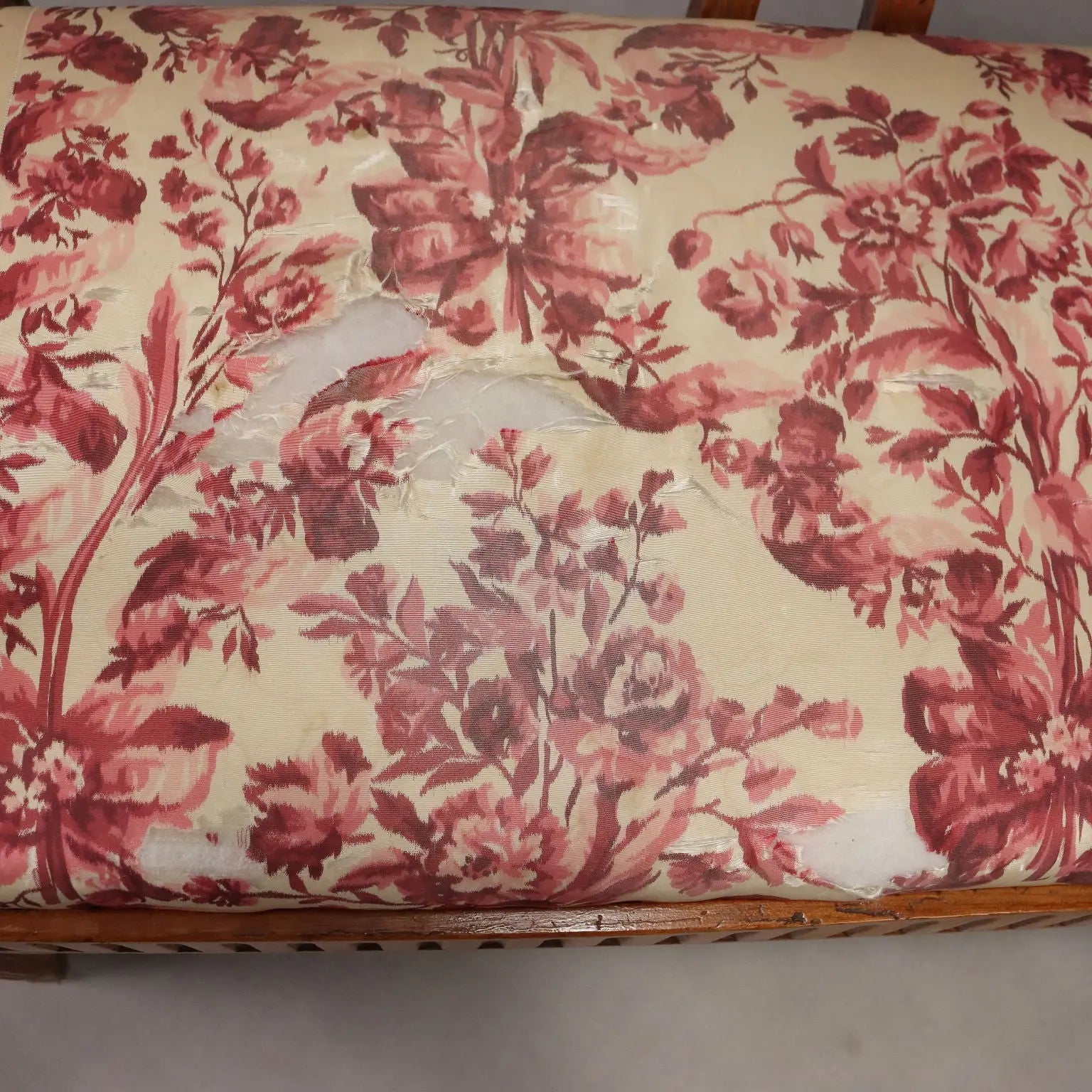 Antique Sofa Neoclassical Maple Fabric Italy XIX Century - Italy, Early XIX Century | Antiques | Seating