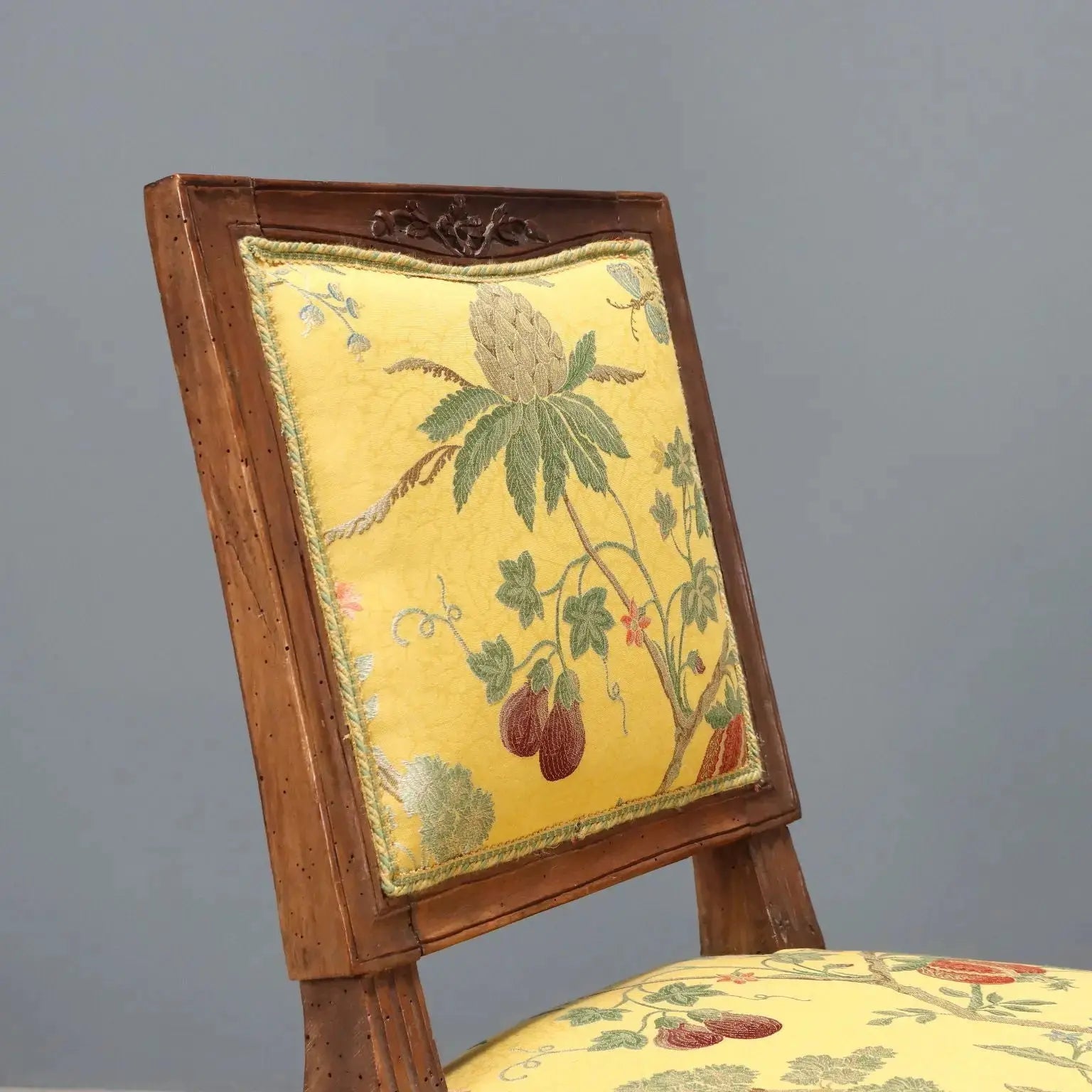 Antique Neoclassical Chairs Walnut Padding Italy XVIII Century