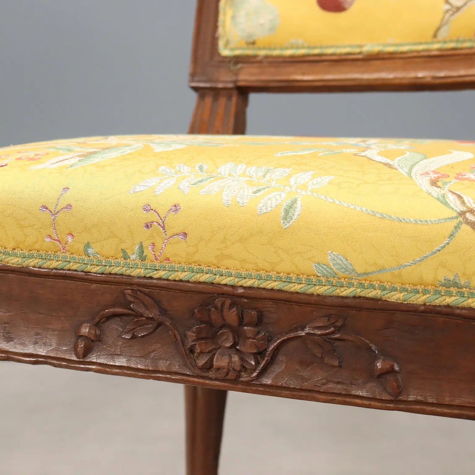 Antique Neoclassical Chairs Walnut Padding Italy XVIII Century