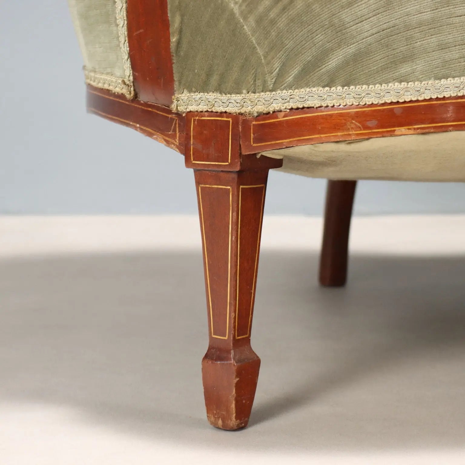 Antique Sofa Mahogany Inlays United Kingdom XIX Century