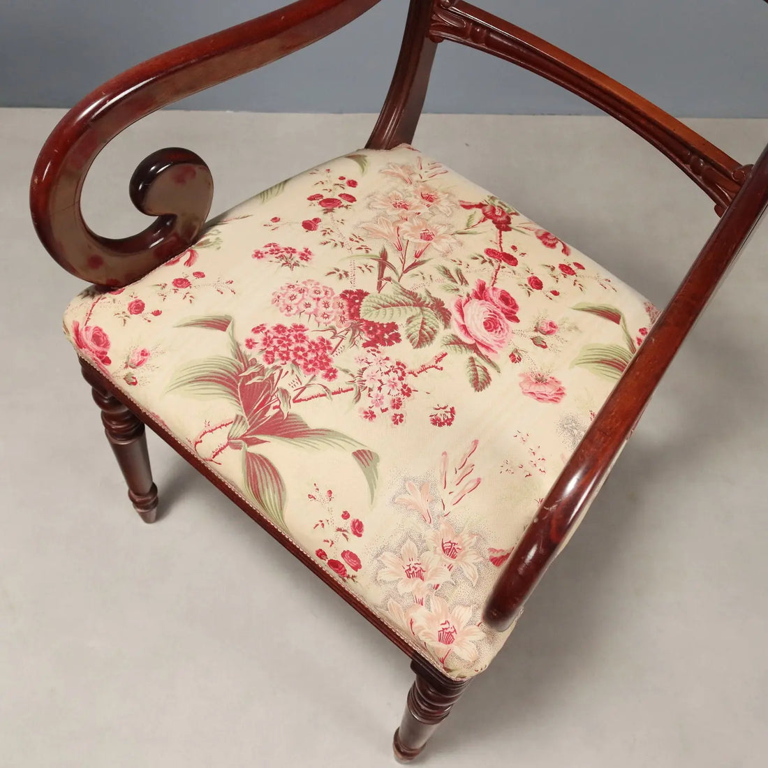 Antique Armchairs Louis Philippe Painted Beech XX Century - England, XX Century | Antiques | Seating