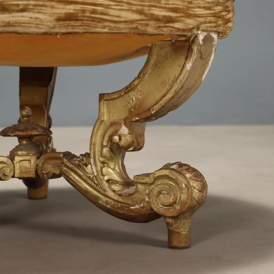 Gilded Carved Wooden Stool, Italy 19th Century