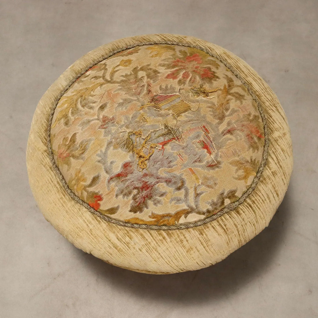 Gilded Carved Wooden Stool, Italy 19th Century