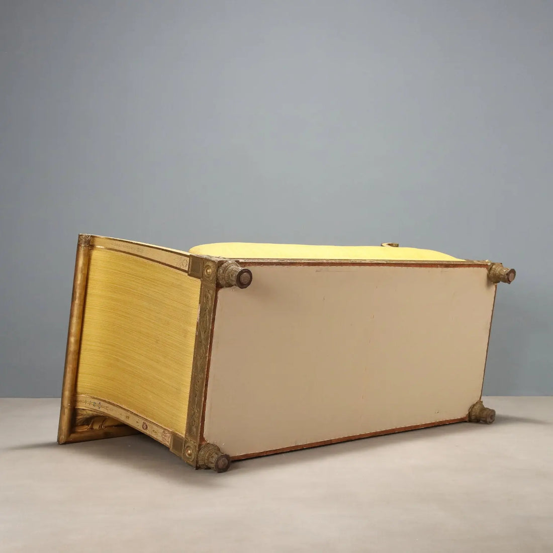 Neoclassical Gilded Wood Daybed - Italy 19th Century