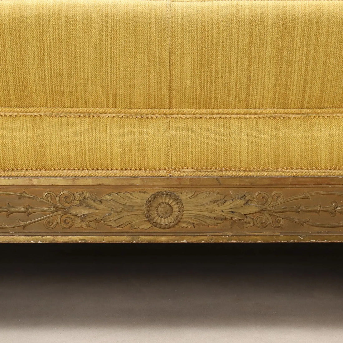 Neoclassical Gilded Wood Daybed - Italy 19th Century