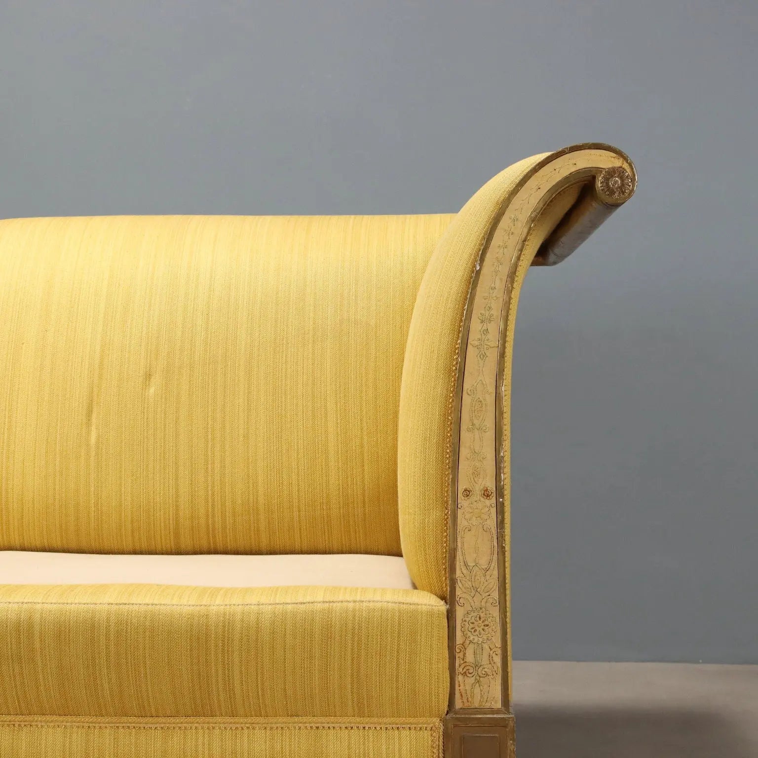 Neoclassical Gilded Wood Daybed - Italy 19th Century