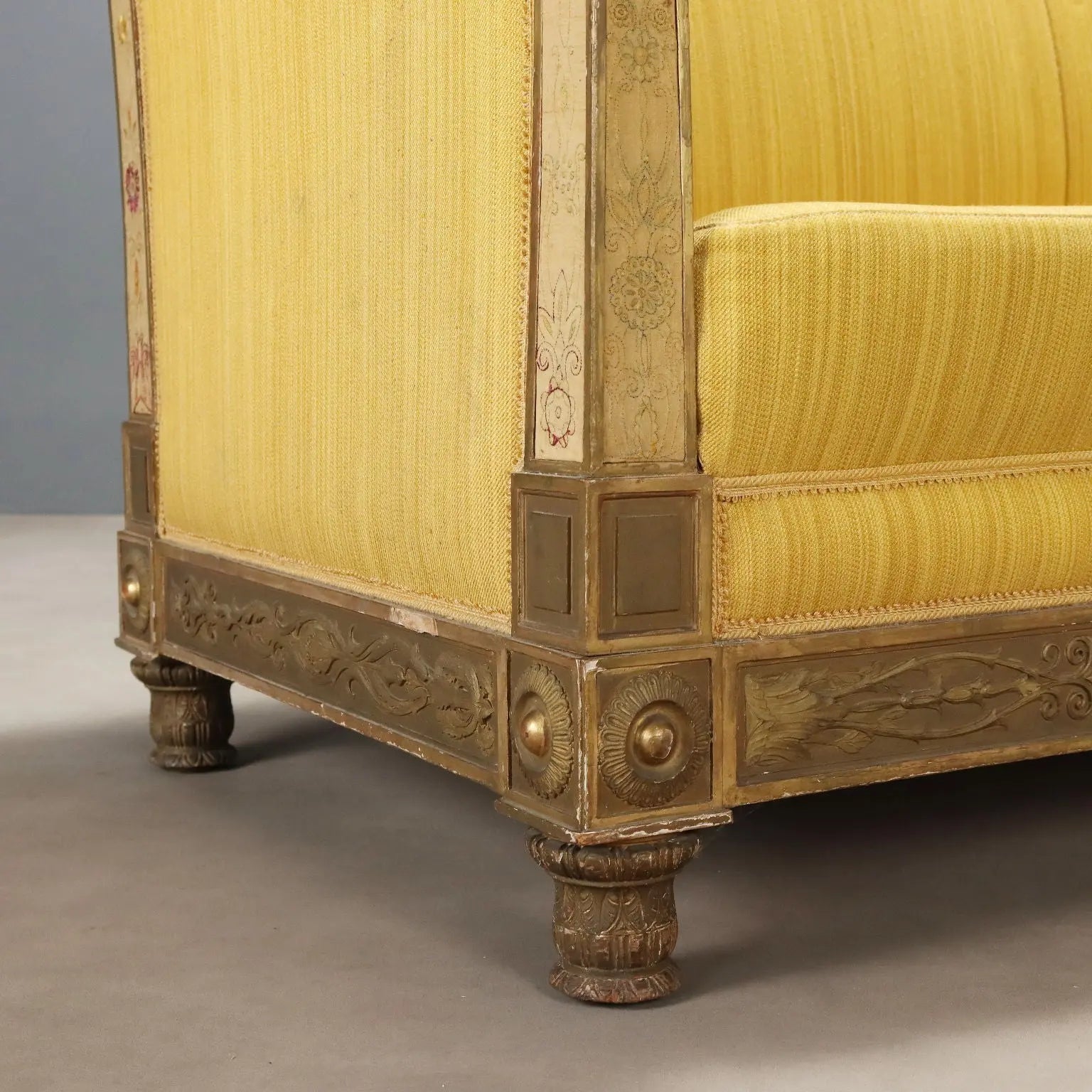 Neoclassical Gilded Wood Daybed - Italy 19th Century