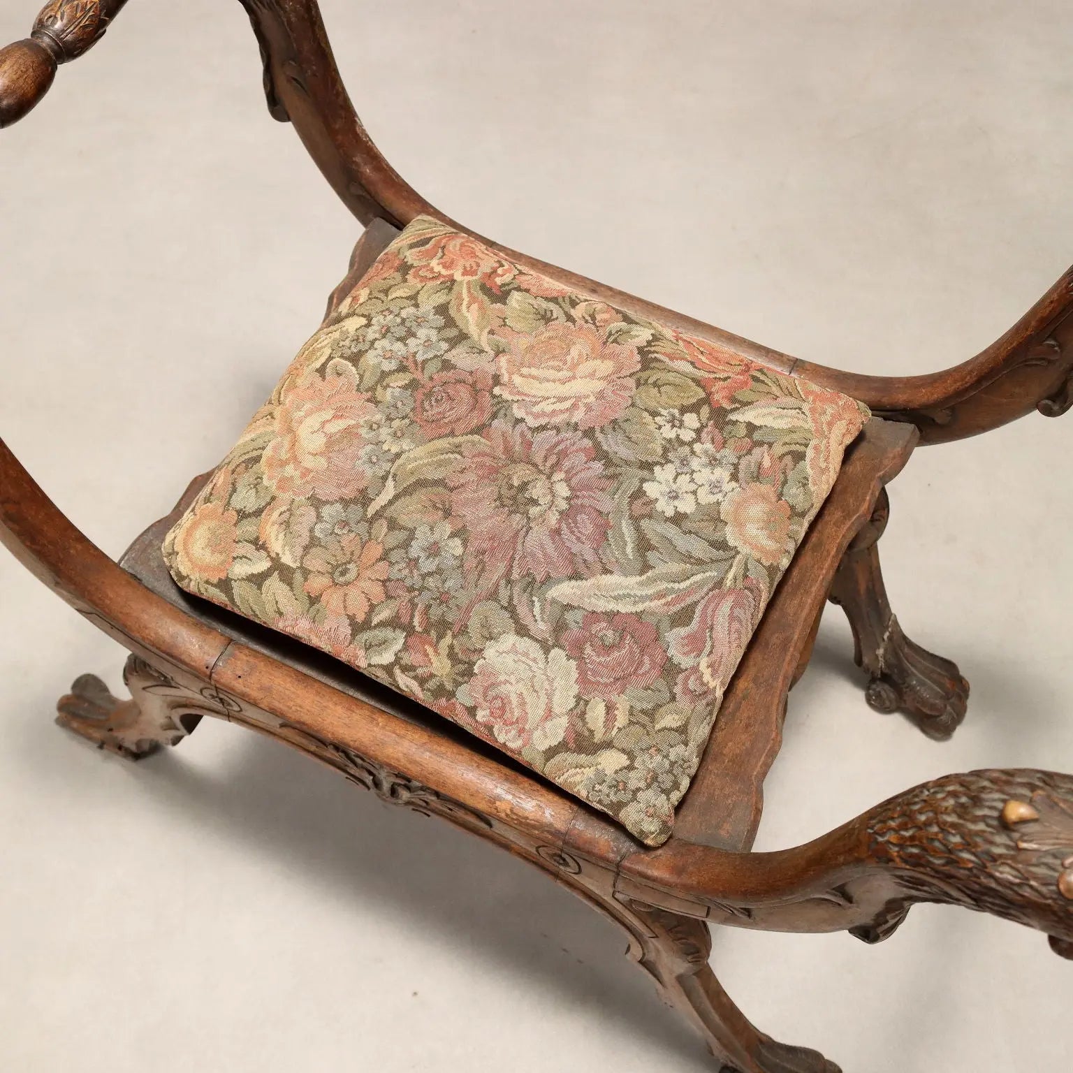 Antique Savonarola Stool Walnut Neo-Renaissance Walnut XIX Century - Italy, Late XIX Century | Antiques | Seating