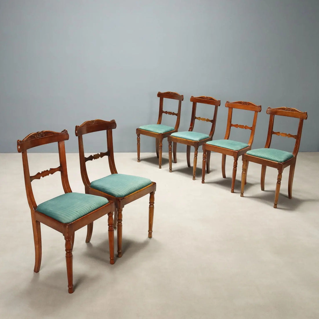 Louis Philippe Walnut Chairs - Italy 19th Century