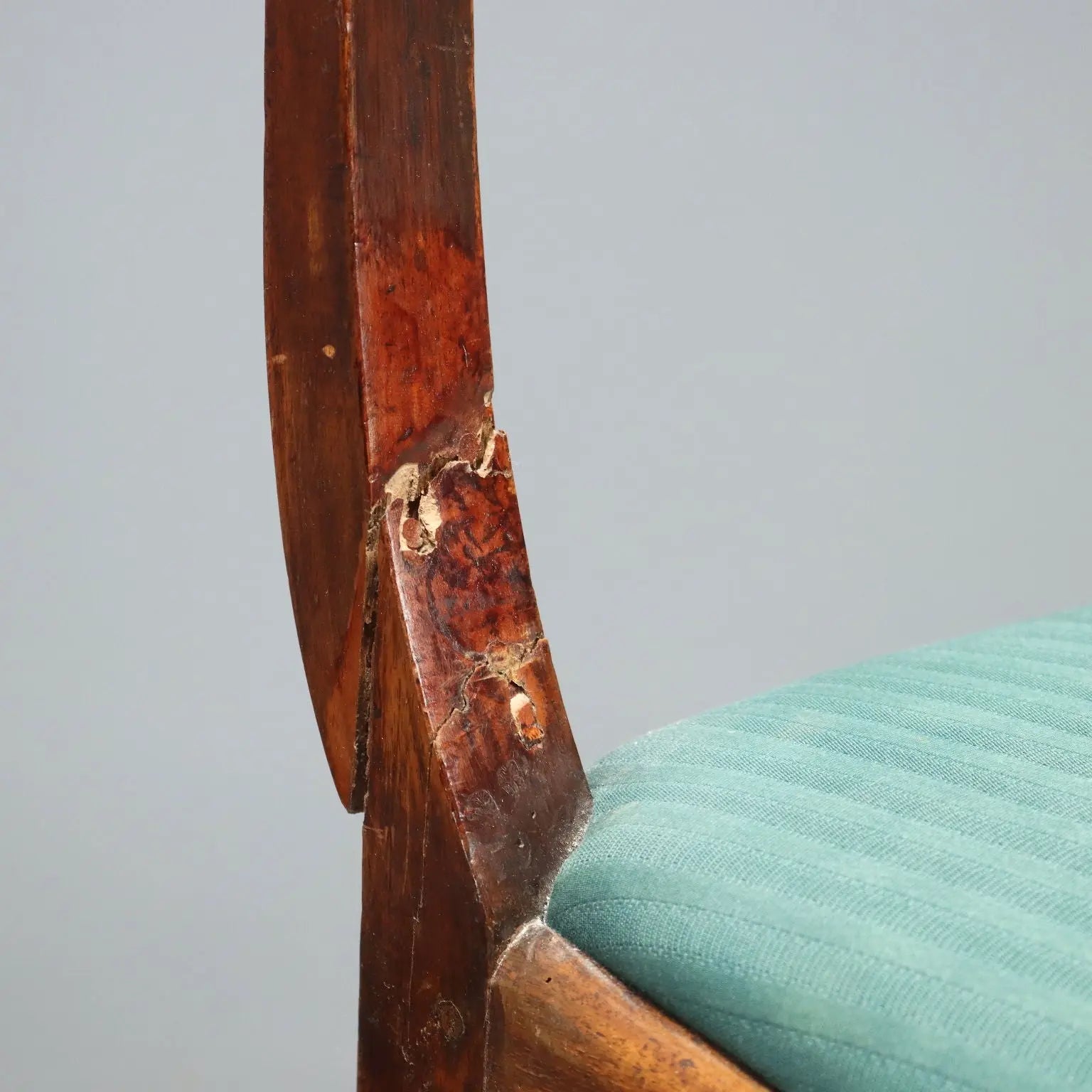 Louis Philippe Walnut Chairs - Italy 19th Century