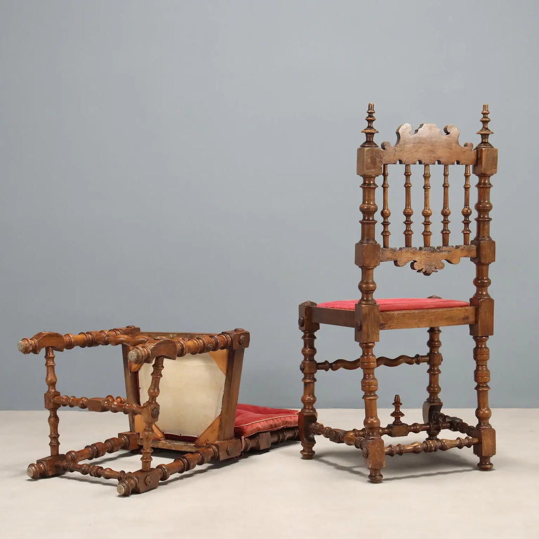 Antique Baroque Style Walnut Chairs - Italy Early 1900s