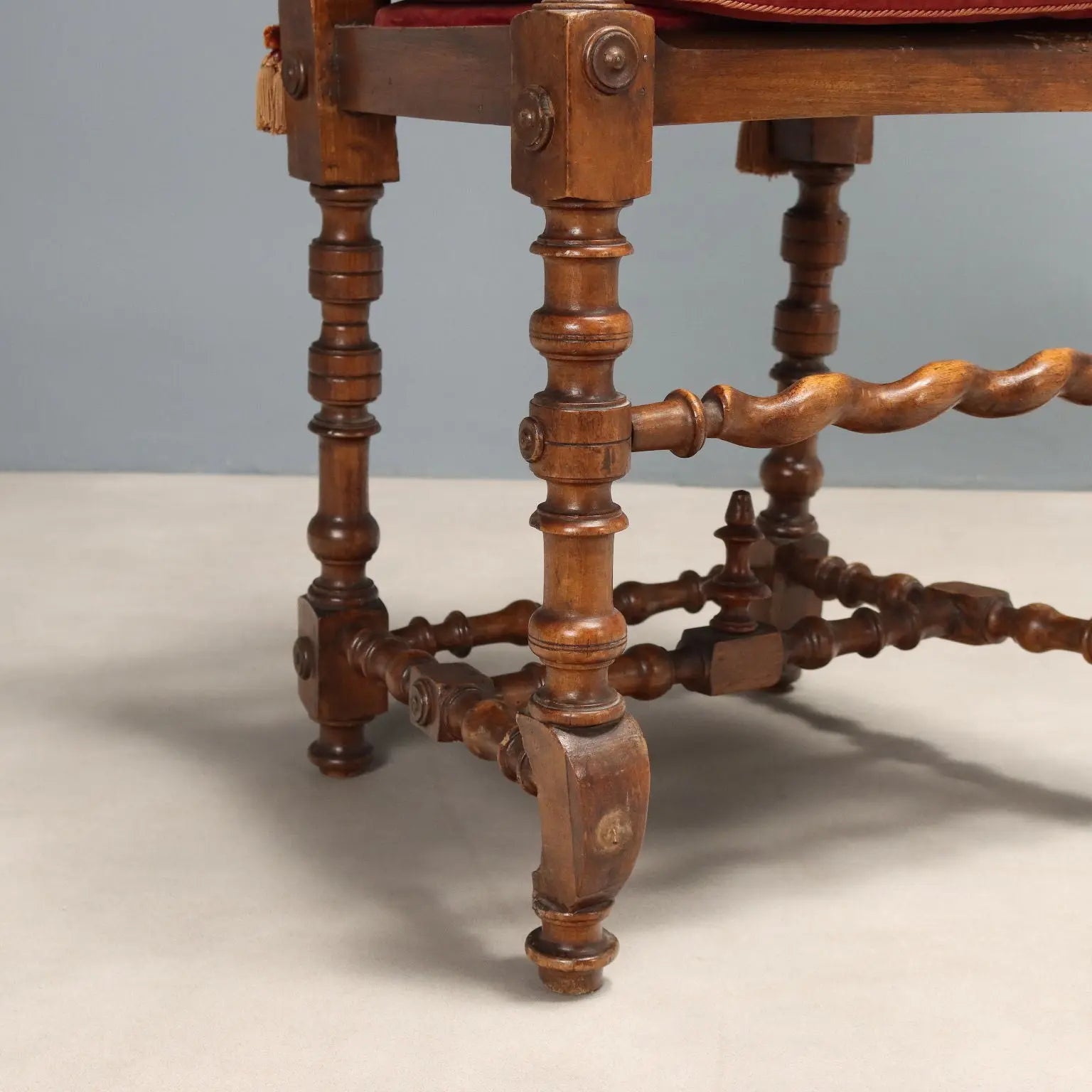 Antique Baroque Style Walnut Chairs - Italy Early 1900s