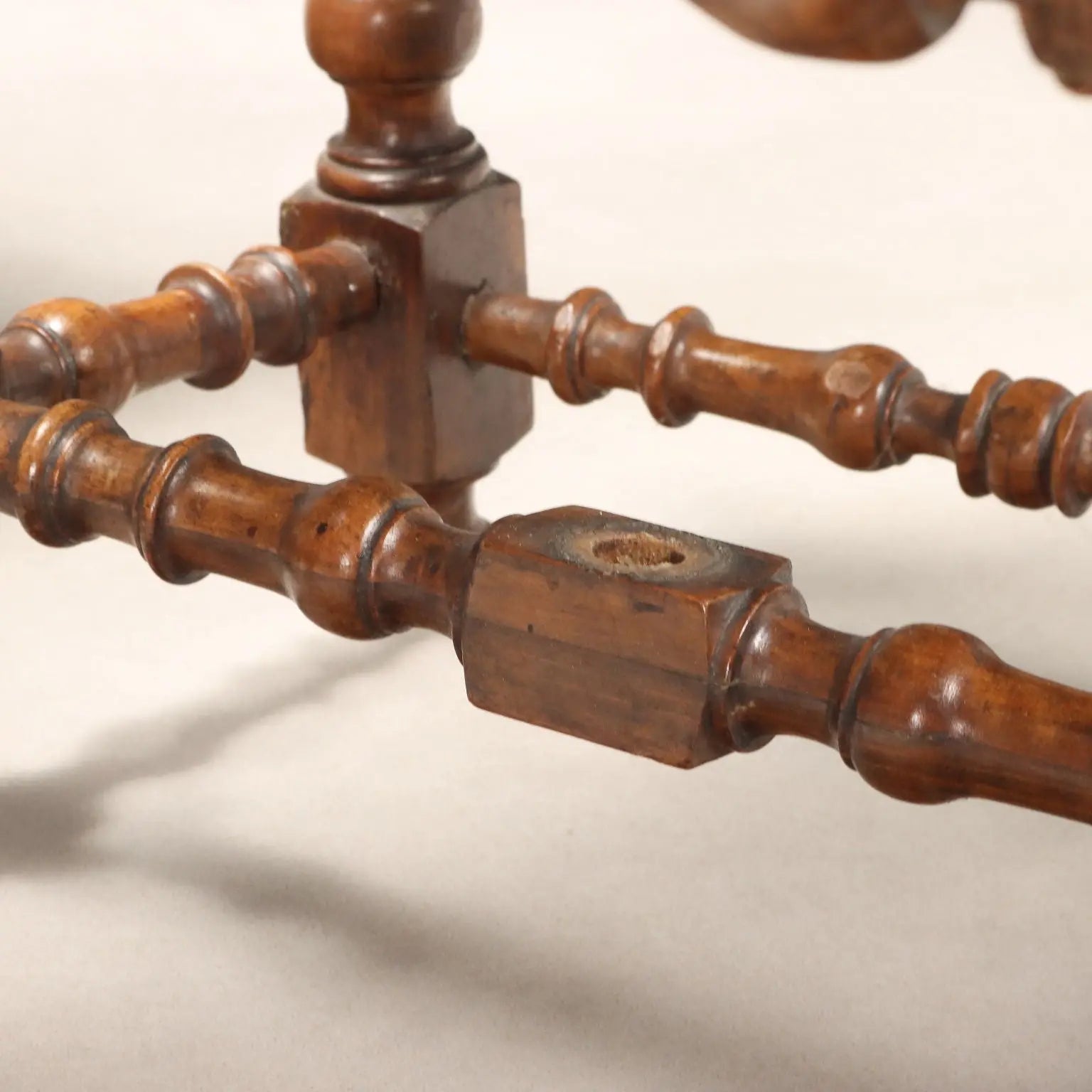 Antique Baroque Style Walnut Chairs - Italy Early 1900s