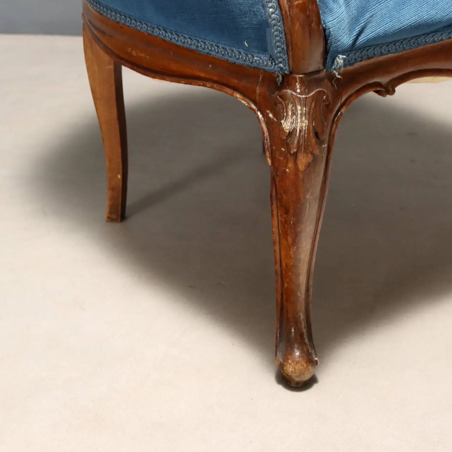 Pair of Barocchetto Armchairs with Ottoman - 19th Century