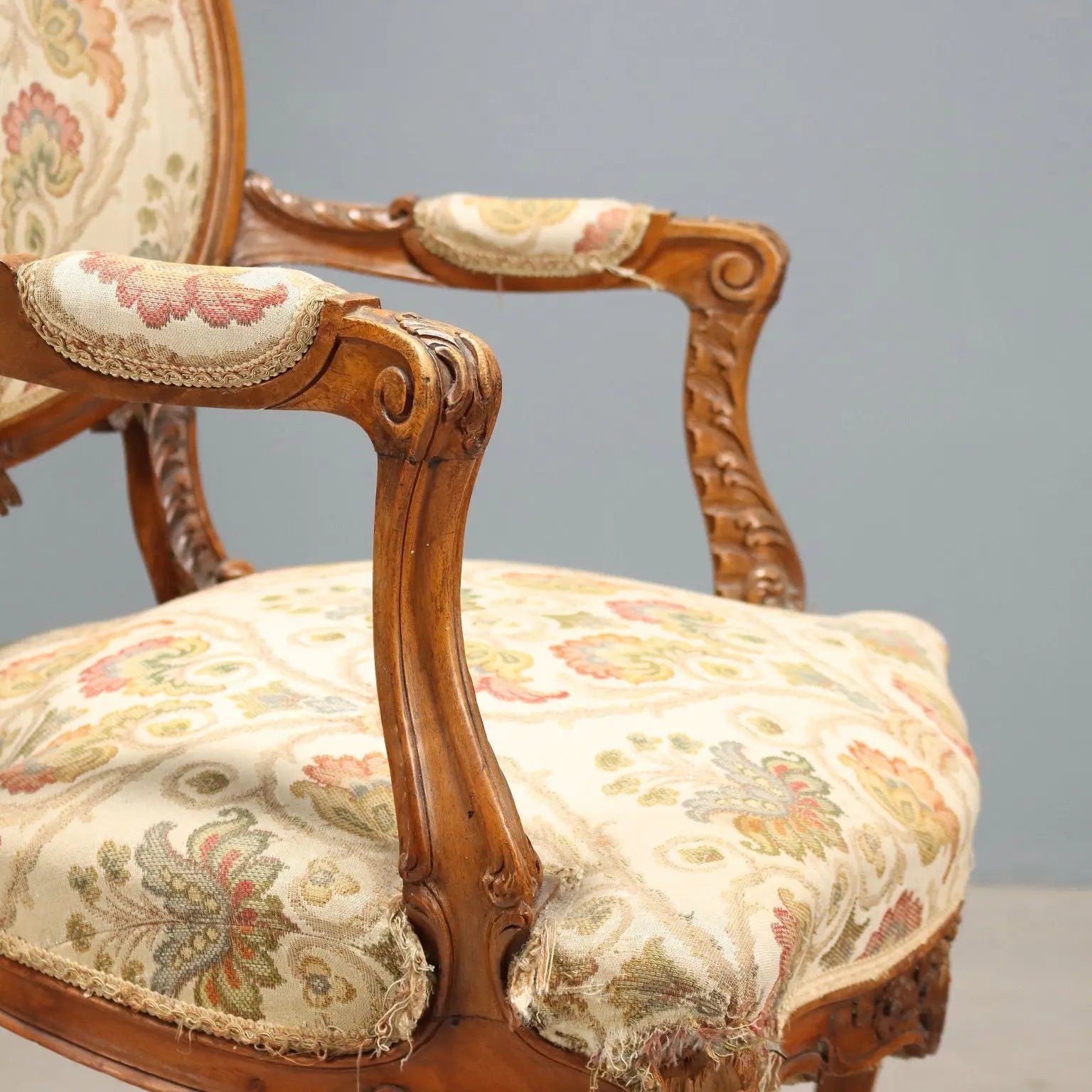 Pair of Walnut Armchairs Barocchetto Style