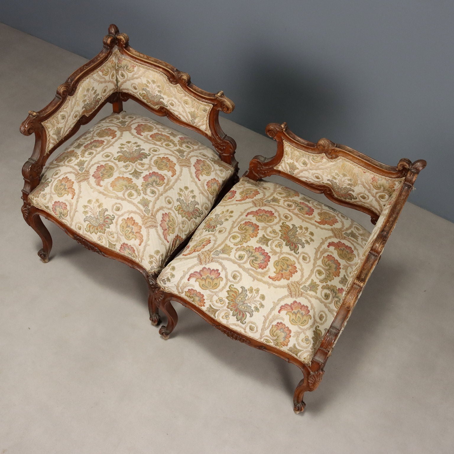Antique Corner Chairs Baroque Style Walnut Padding XIX Century - Italy, Late XIX Century | Antiques  Seating