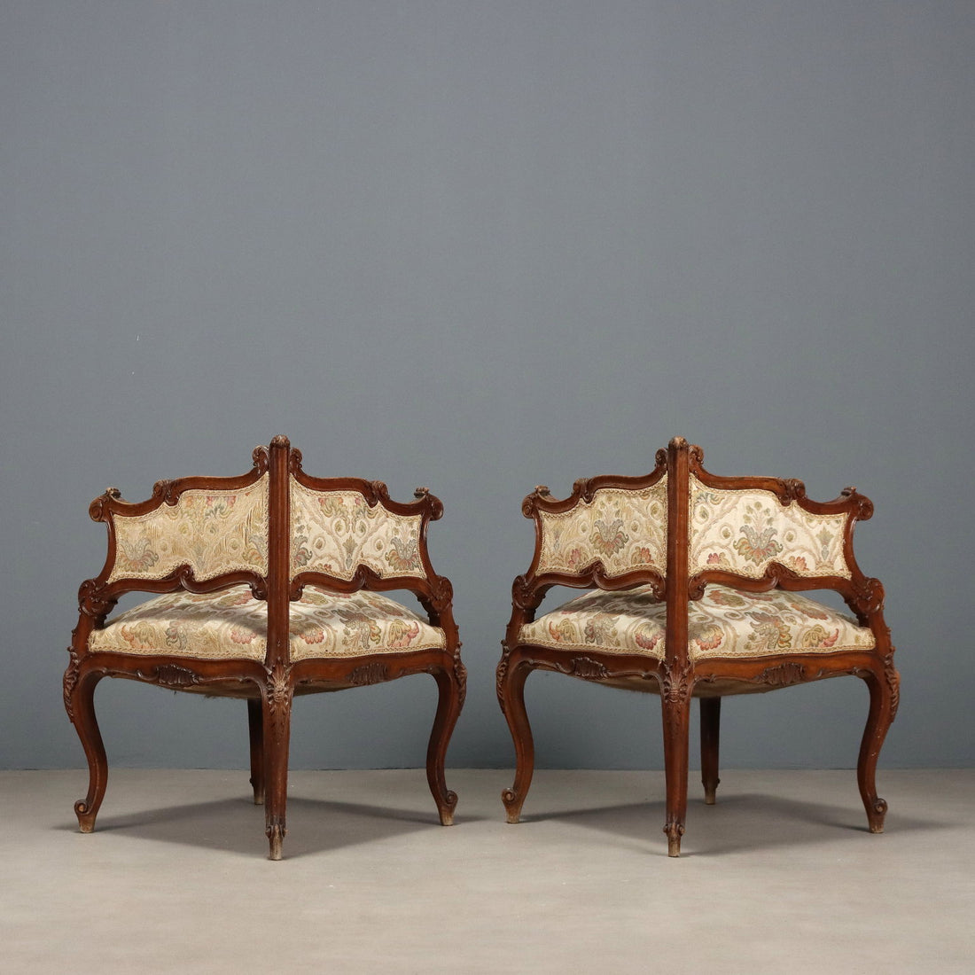 Antique Corner Chairs Baroque Style Walnut Padding XIX Century - Italy, Late XIX Century | Antiques  Seating