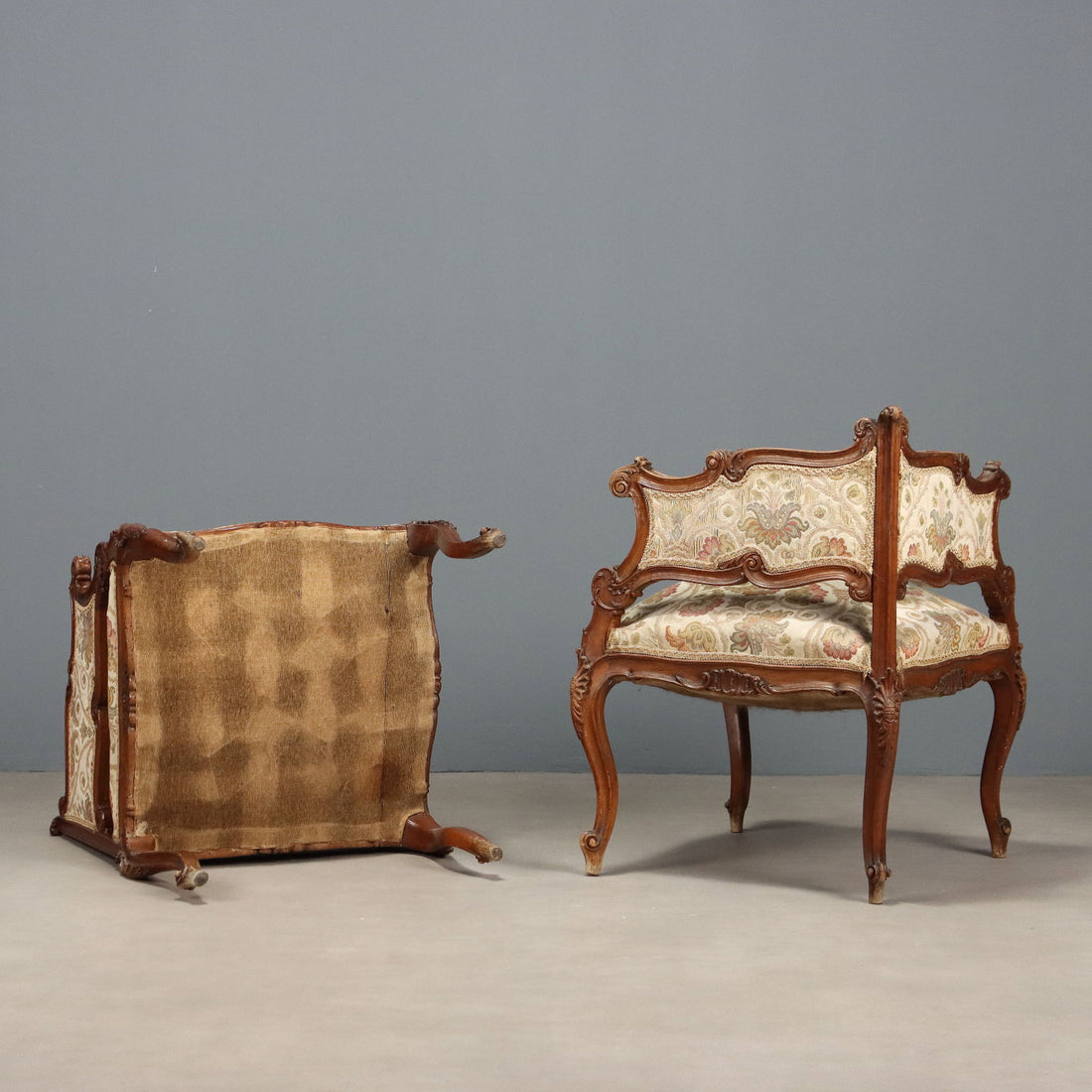 Antique Corner Chairs Baroque Style Walnut Padding XIX Century - Italy, Late XIX Century | Antiques  Seating