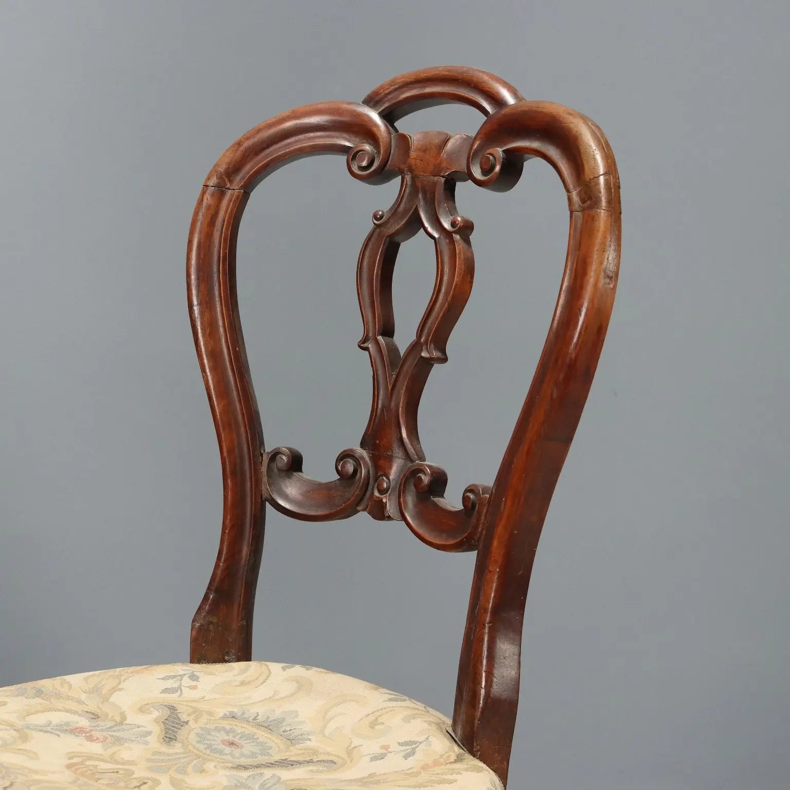 Luigi Filippo Walnut Chairs - Italy 19th Century