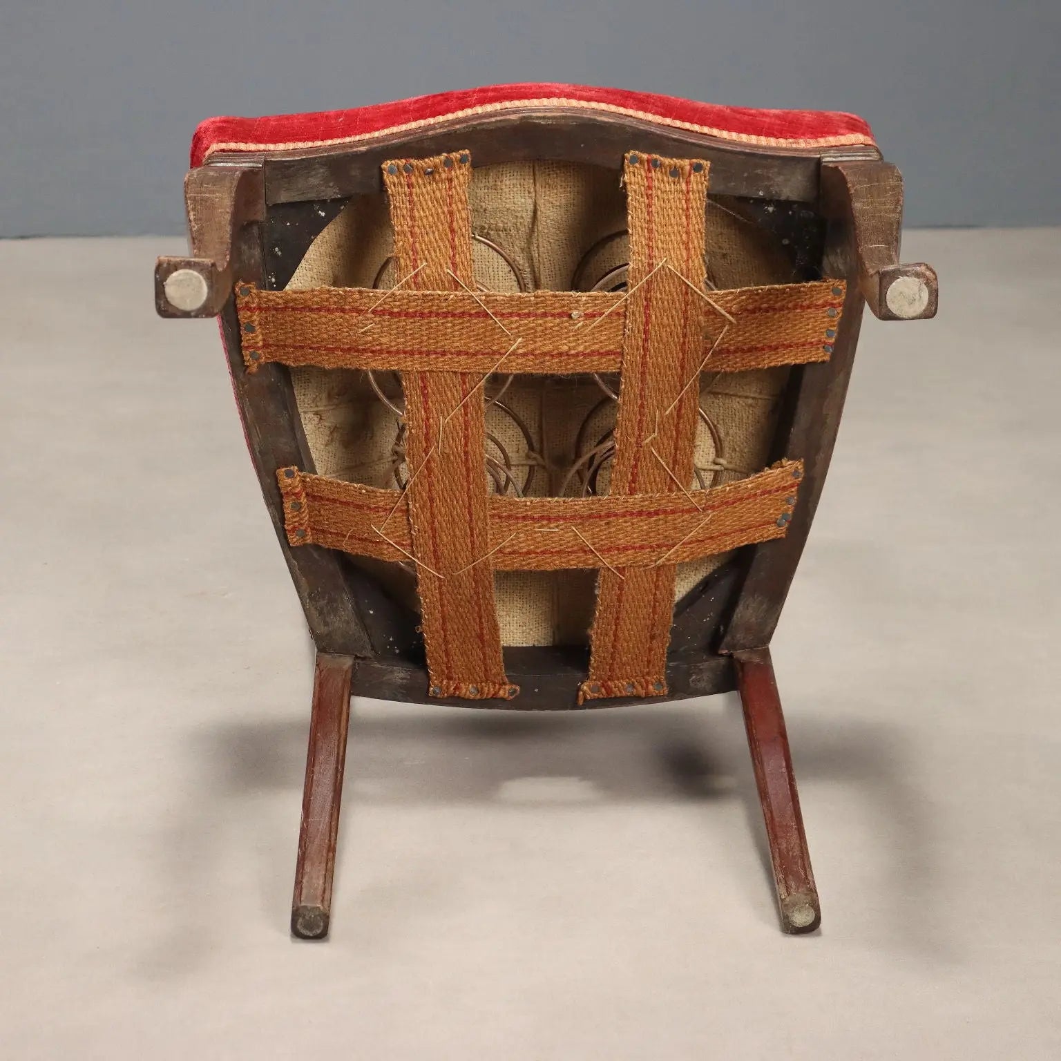 Antique Chairs Mahogany Leaves Carvings Padding XX Century