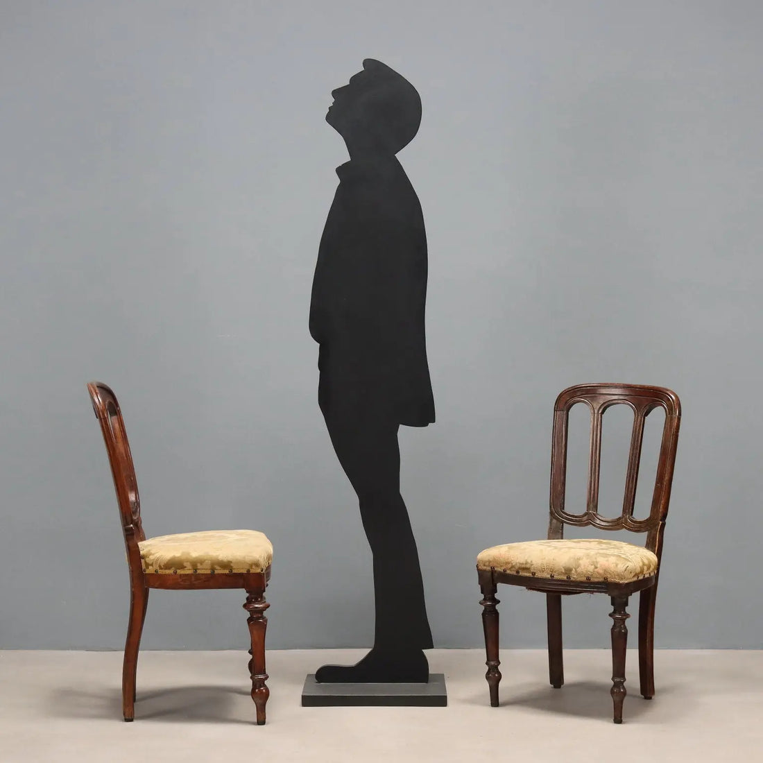 Antique Chairs Walnut Padded Seat Italy Late XIX Century - Italy, Late XIX Century | Antiques | Seating