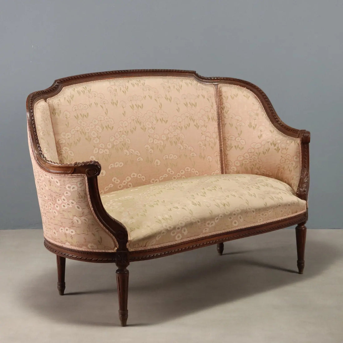Antique Sofa Neoclassical Style Walnut Carvings XIX Century - Italy, Late XIX Century | Antiques | Seating