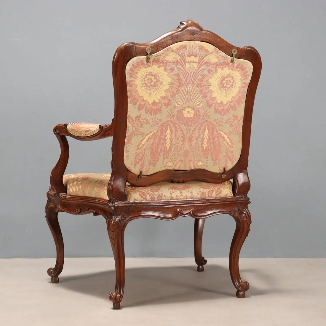 Antique Armchair Baroque Walnut Fabric Genoa XVIII Century - Genoa, Mid XVIII Century | Antiques | Seating