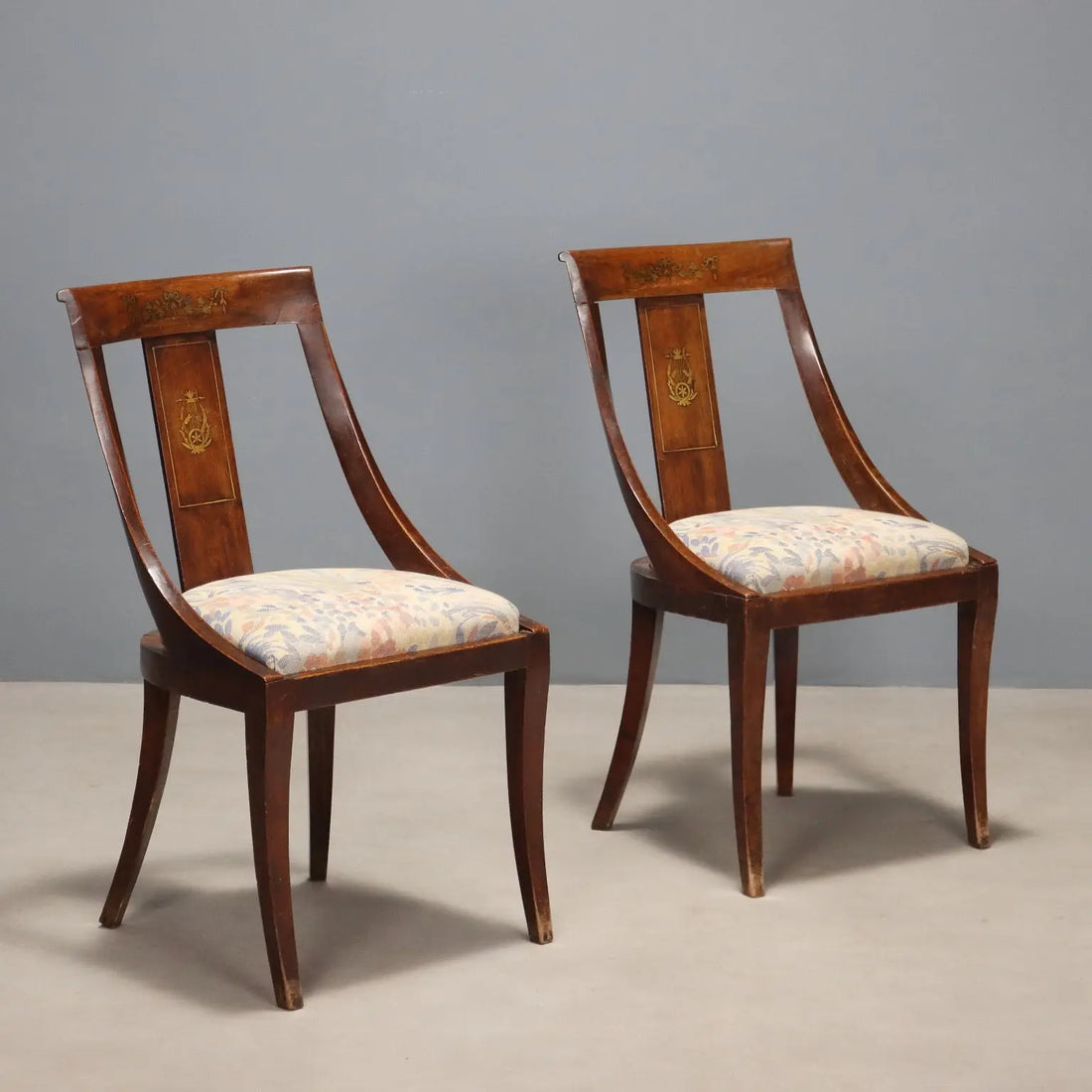 Antique Chairs Charles X Walnut Gilded Metal Italy XIX Century - Lombardy, Early XIX Century | Antiques | Seating