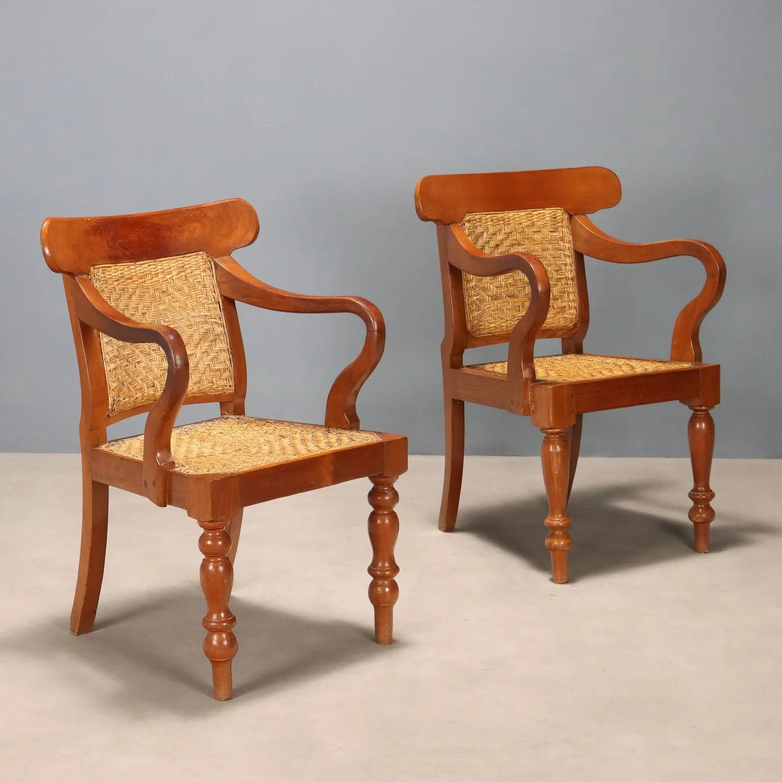 Antique Armchairs Teak Straw United Kingdom XIX Century - England, Late XIX Century | Antiques | Seating