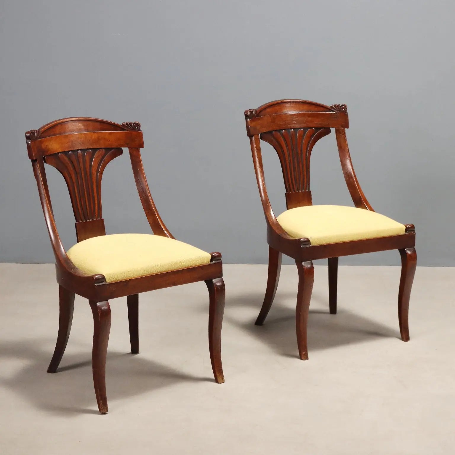 Antique Chairs Louis Philippe Walnut Italy XIX Century - Italy Second Quarter of the 19th Century | Antiques | Seating