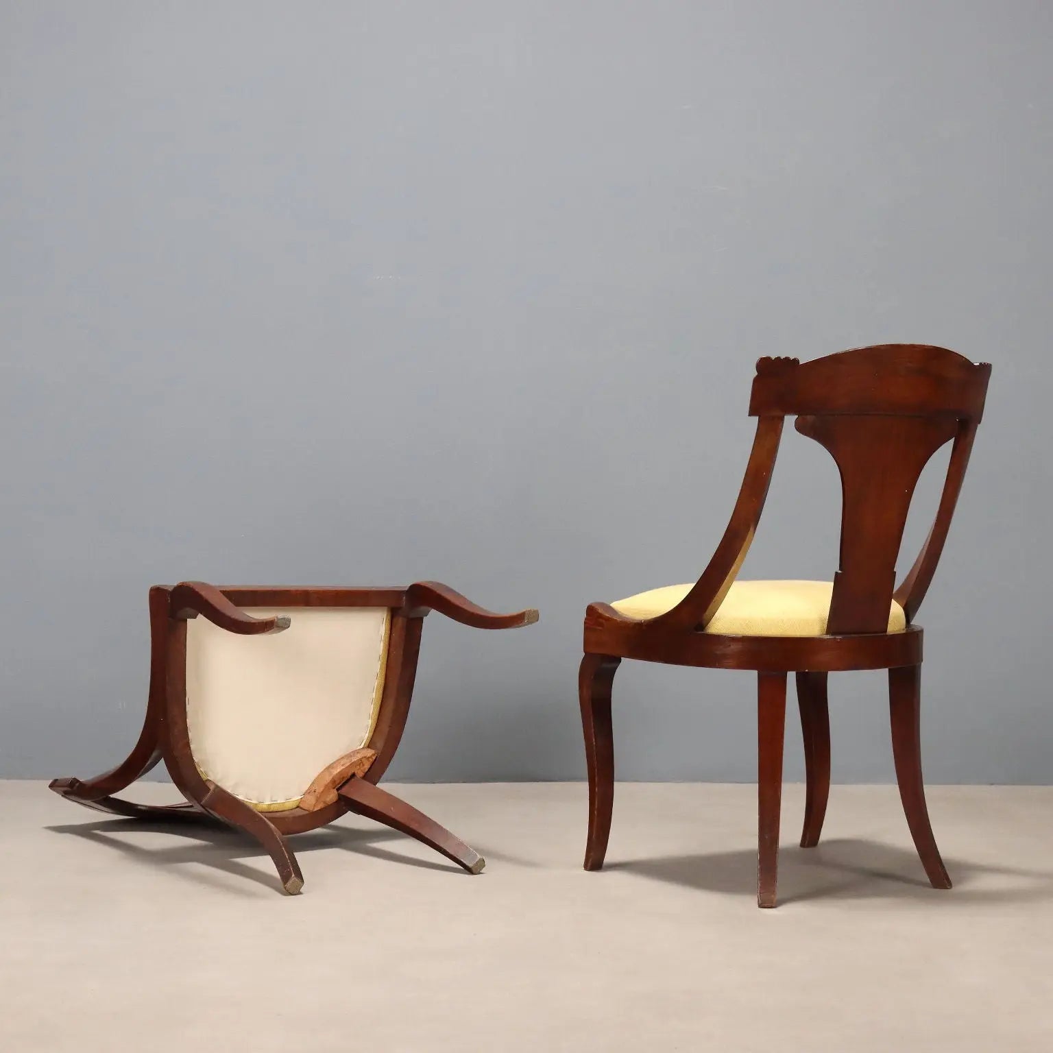 Antique Chairs Louis Philippe Walnut Italy XIX Century - Italy Second Quarter of the 19th Century | Antiques | Seating