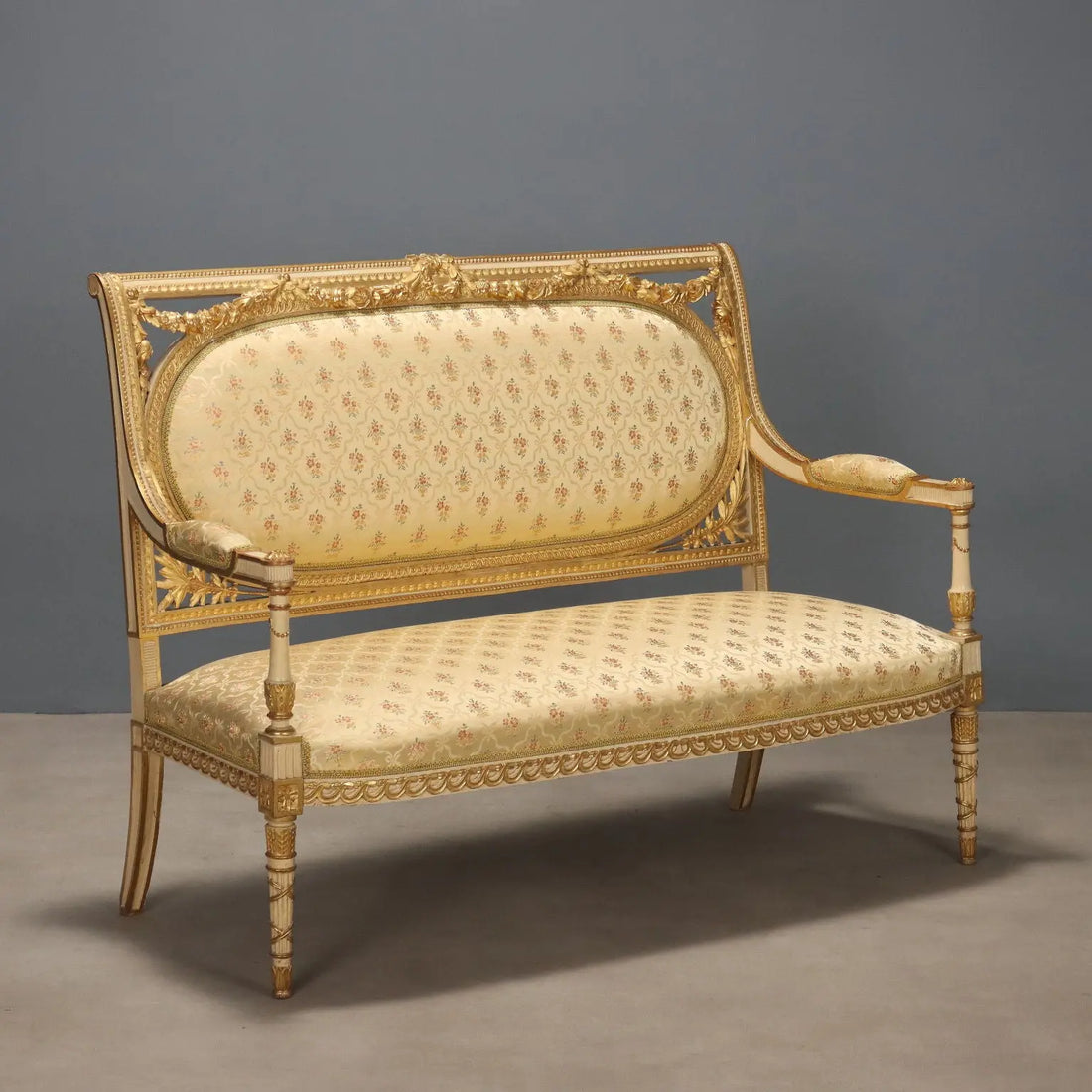 Antique Sofa Neoclassical Style Lacquered Wood Italy XIX Century - Italy, Late XIX Century | Antiques | Seating