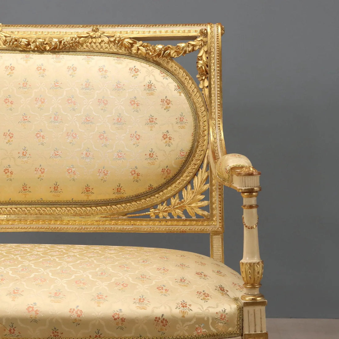 Antique Sofa Neoclassical Style Lacquered Wood Italy XIX Century - Italy, Late XIX Century | Antiques | Seating