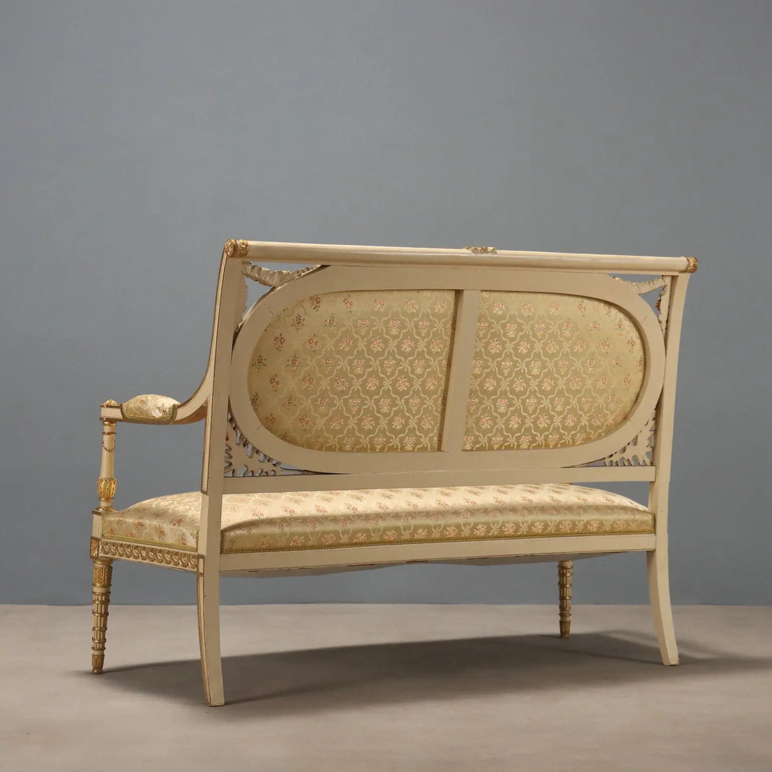 Antique Sofa Neoclassical Style Lacquered Wood Italy XIX Century - Italy, Late XIX Century | Antiques | Seating