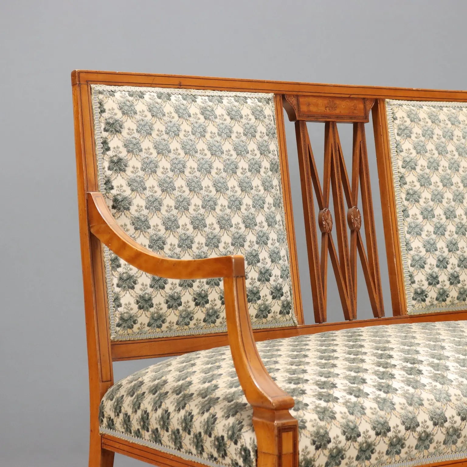 Antique Victorian Sofa Mahogany Fabric United Kingdom XIX Century - England, Mid XIX Century | Antiques | Seating