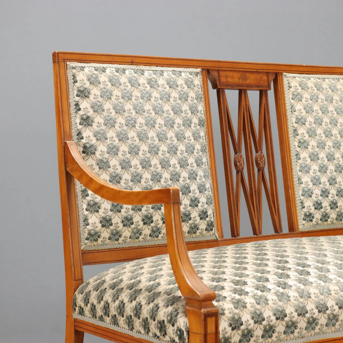 Antique Victorian Sofa Mahogany Fabric United Kingdom XIX Century - England, Mid XIX Century | Antiques | Seating