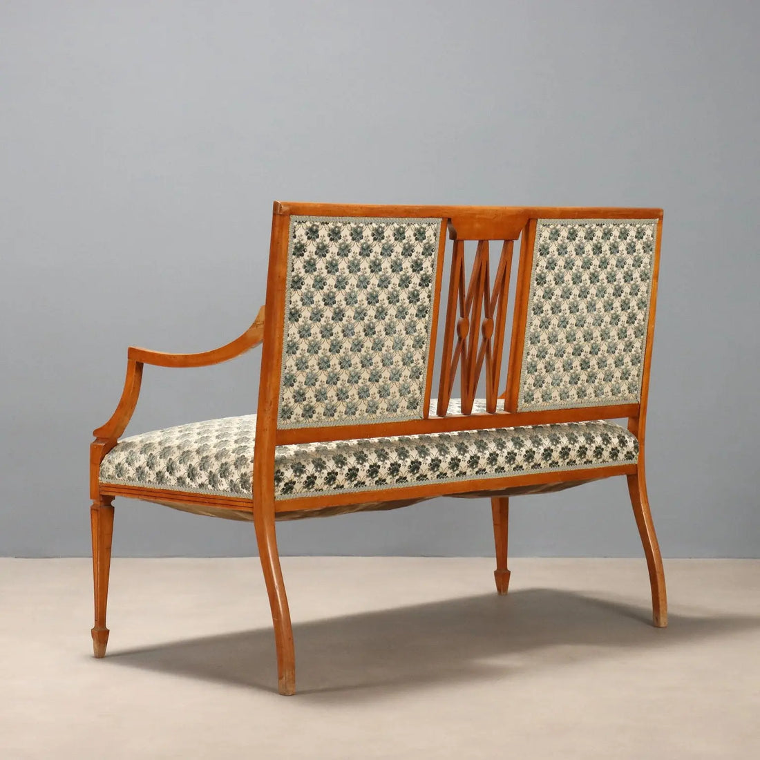 Antique Victorian Sofa Mahogany Fabric United Kingdom XIX Century - England, Mid XIX Century | Antiques | Seating