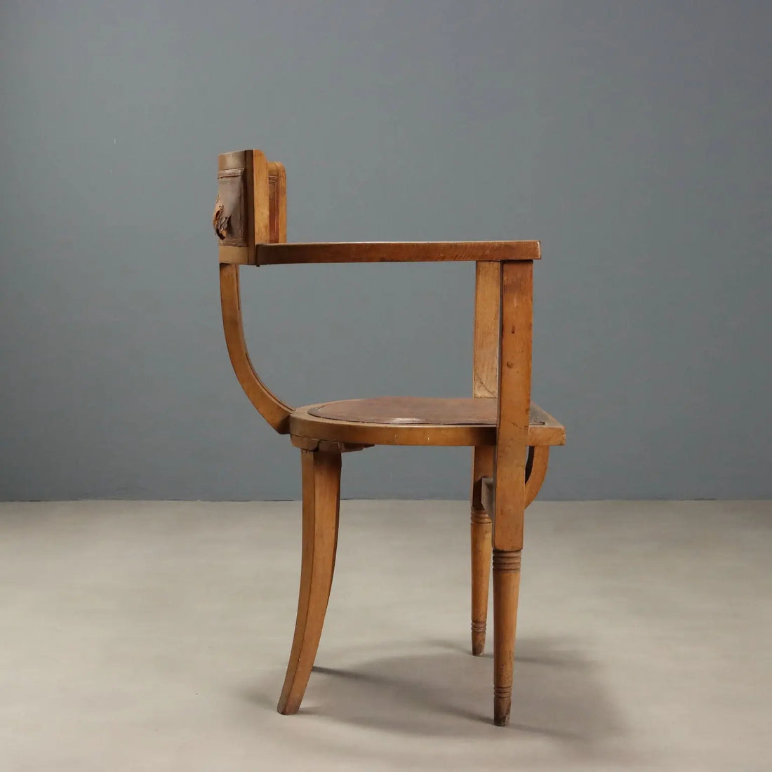 Art Nouveau Oak Armchair, Italy Early 20th Century