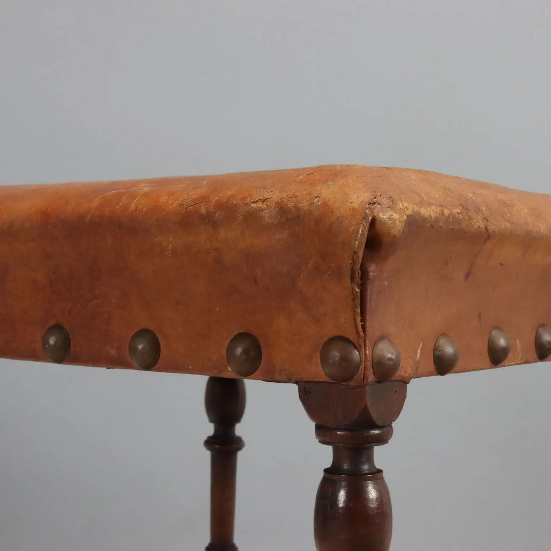 Antique Stools Neo-Baroque Walnut Leather Italy XIX Century - Italy, XIX Century | Antiques | Seating