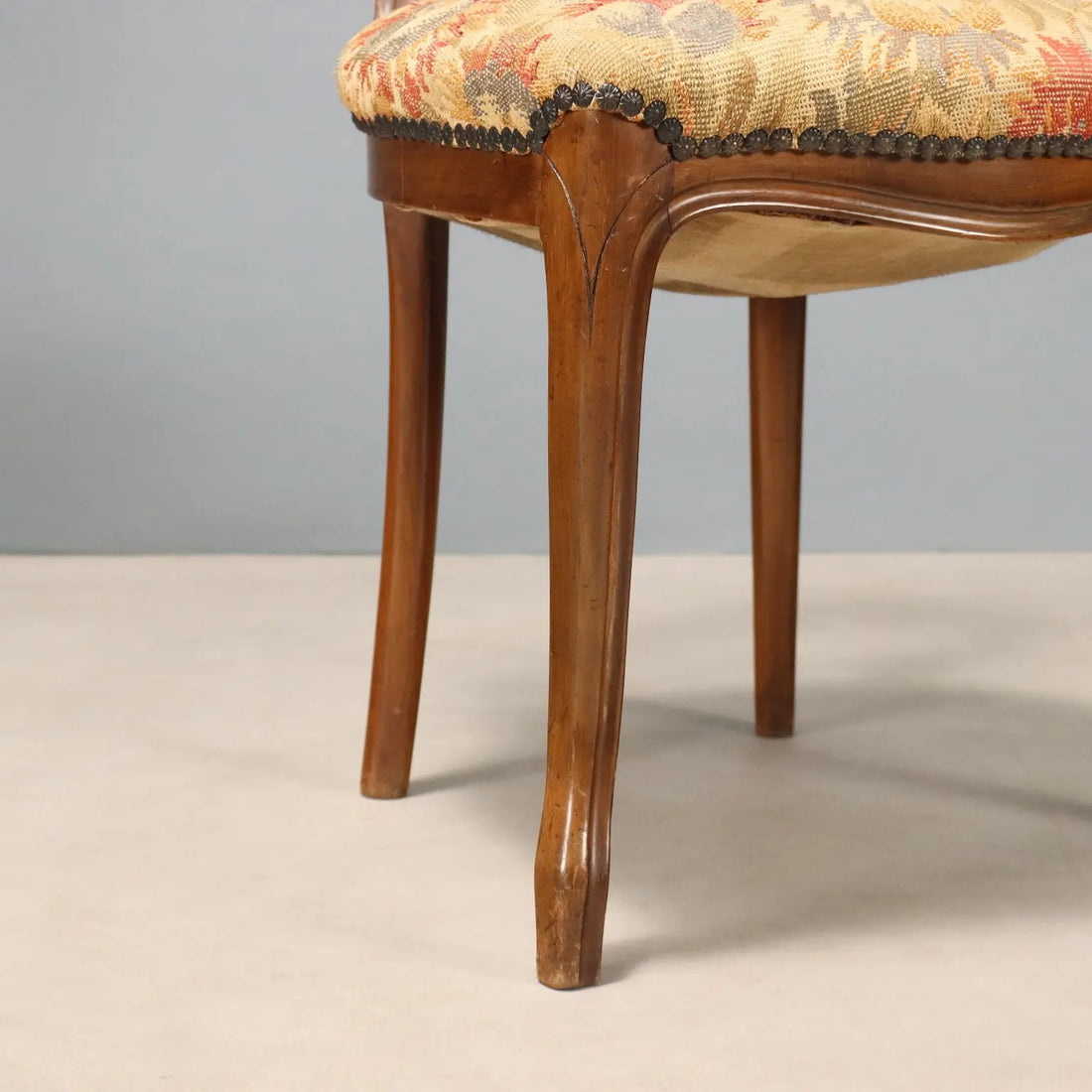 Antique Chairs Louis Philippe Walnut Italy XIX Century - Italy, Mid XIX Century | Antiques | Seating