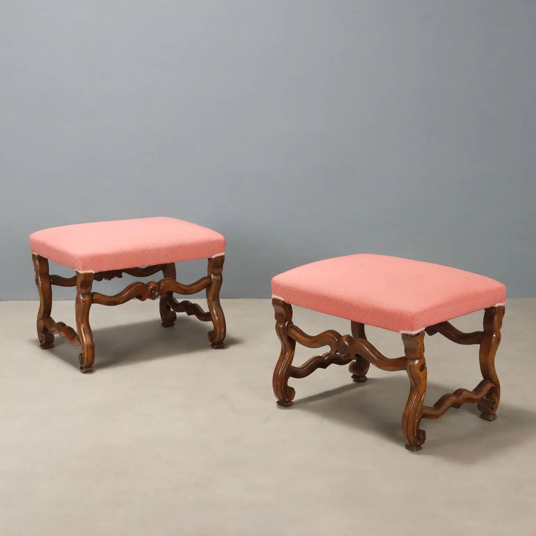 Antique Baroque Stools Carved Walnut Fabric Italy XVIII Century - Piedmont, Early XVIII Century | Antiques | Seating