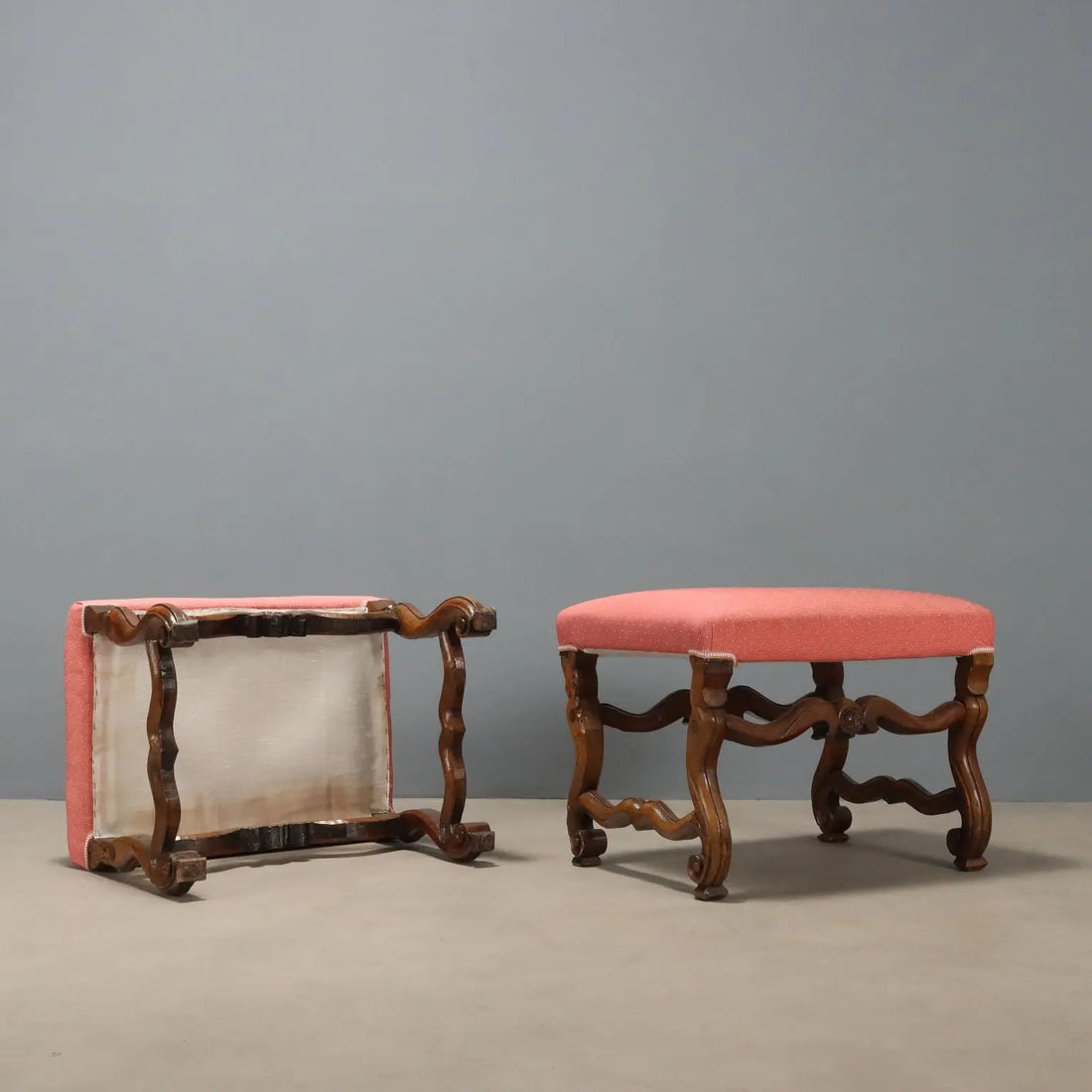 Antique Baroque Stools Carved Walnut Fabric Italy XVIII Century - Piedmont, Early XVIII Century | Antiques | Seating