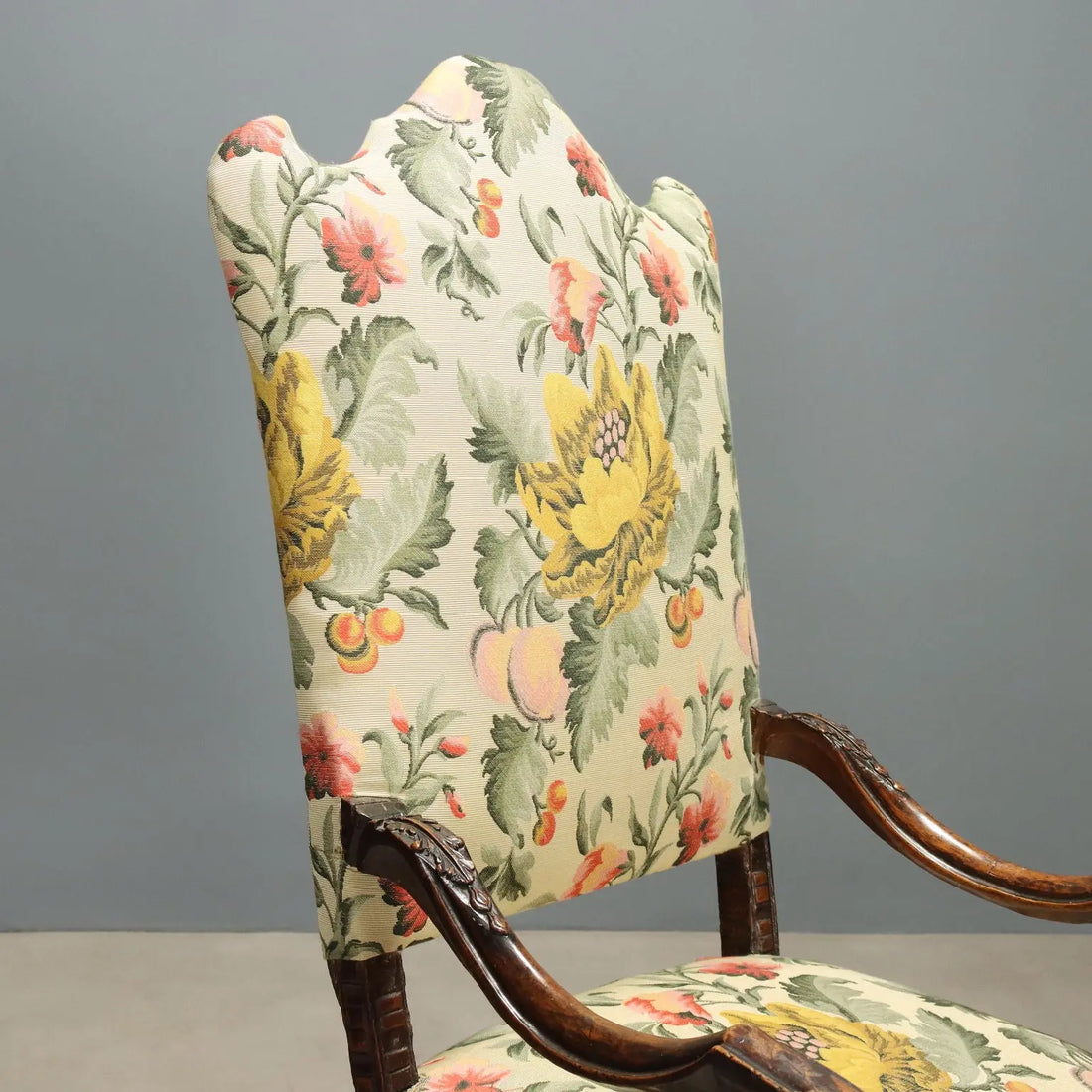 Antique Baroque Armchair Walnut Fabric Italy XVIII Century - Italy, Early XVIII Century | Antiques | Seating