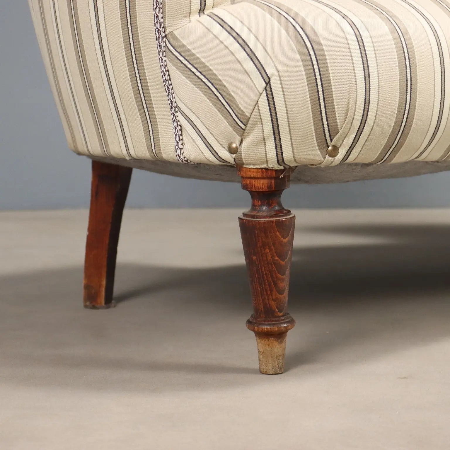 Antique Sofa Fabric Painted Beech Italy XIX Century - Italy, XIX Century | Antiques | Seating