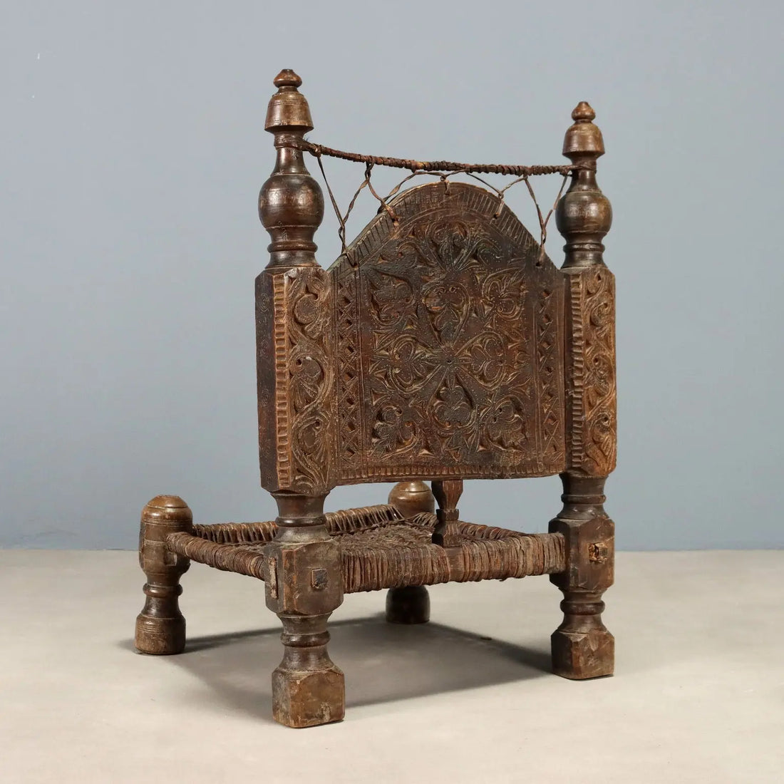 Antique Ethnic Chair Exotic Wood Leather Pakistan '800 - Pakistan, XIX Century | Antiques | Seating