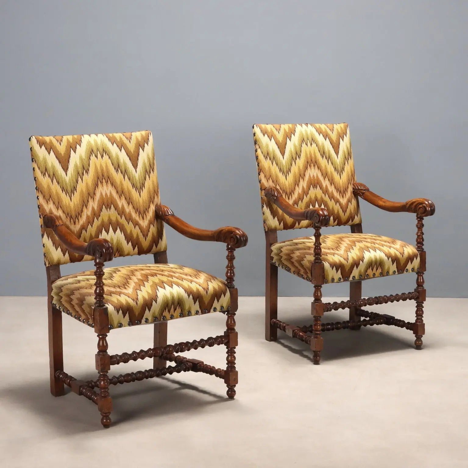 Antique Baroque Armchairs Beech Linden Fabric XVIII Century