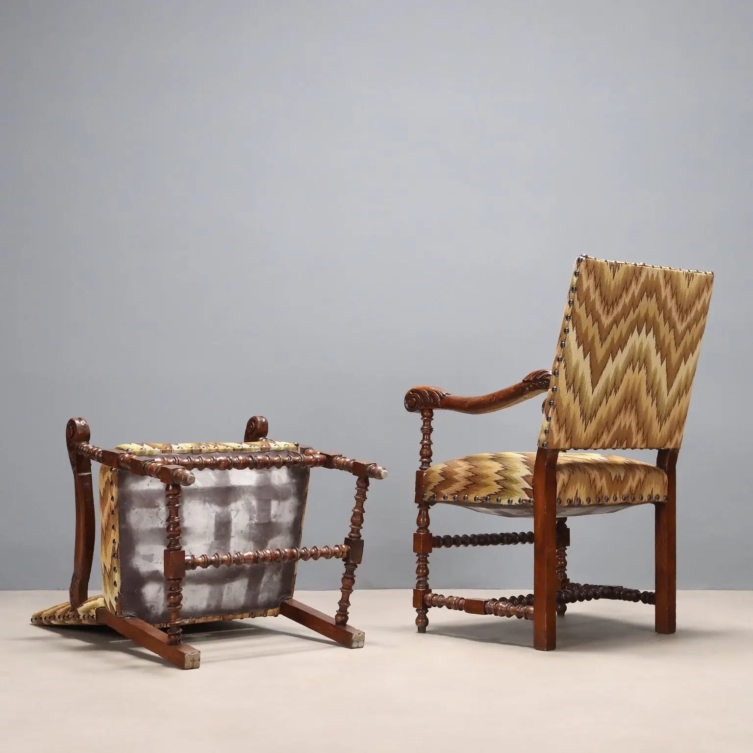 Antique Baroque Armchairs Beech Linden Fabric XVIII Century